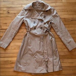 Guess Trench Coat